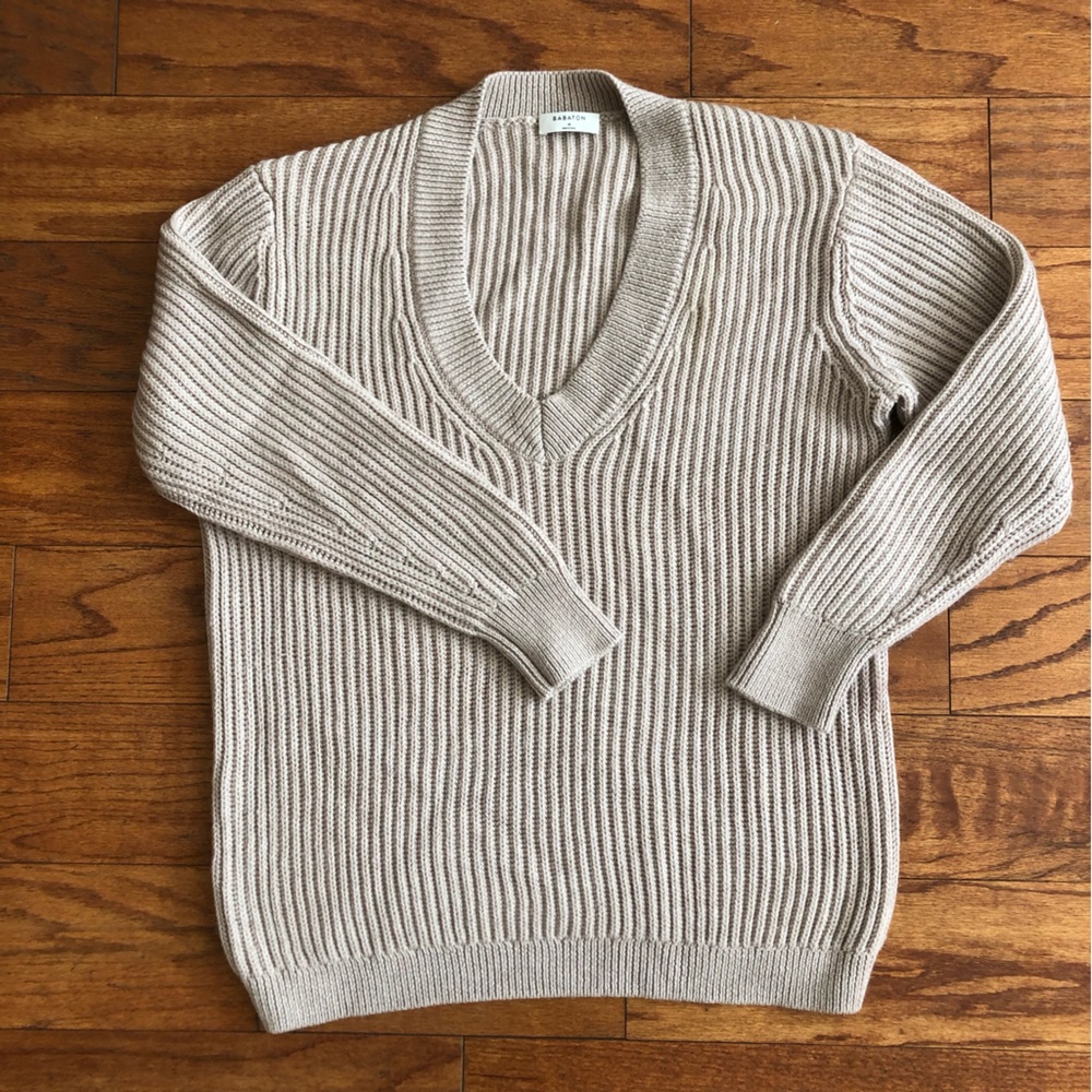 Aritzia Babaton oversized merino wool sweater